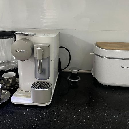 White Luxury Apartment Budapeszt Zewnętrze zdjęcie