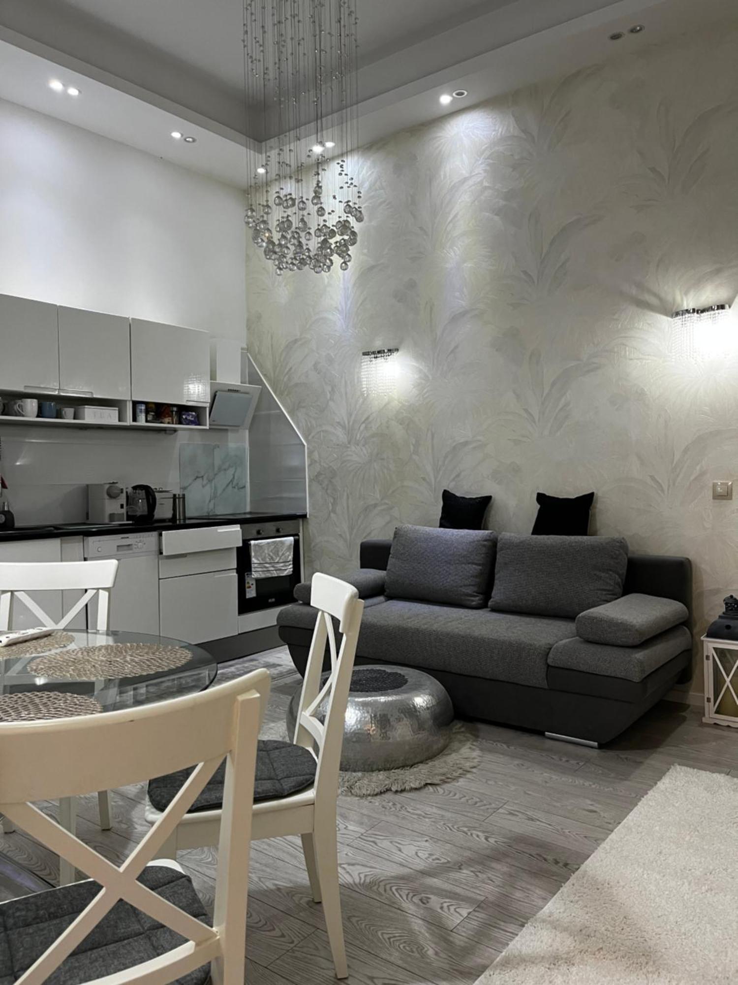 White Luxury Apartment Budapeszt Zewnętrze zdjęcie